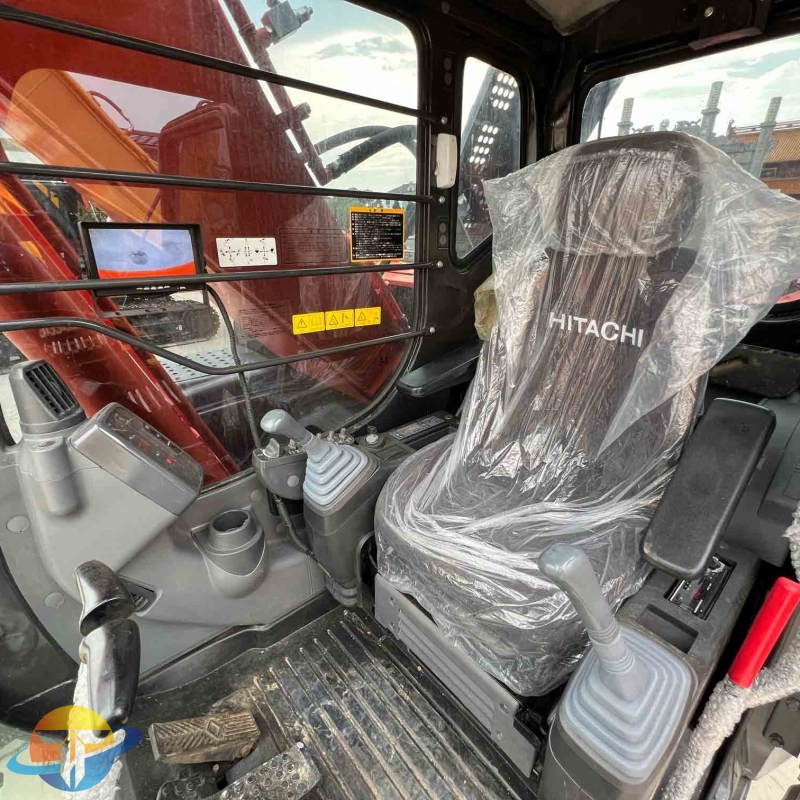 Low price Hitachi ZX210 excavator crawler excavator used excavator for sale