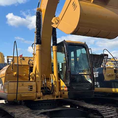 Caterpillar 320C crawler excavator used excavator is in short supply and is selling well worldwide.