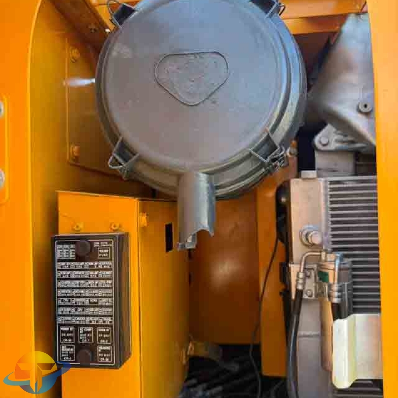 Hot-selling Hyundai HX220S excavator, a used tracked excavator with excellent performance, is available for sale.