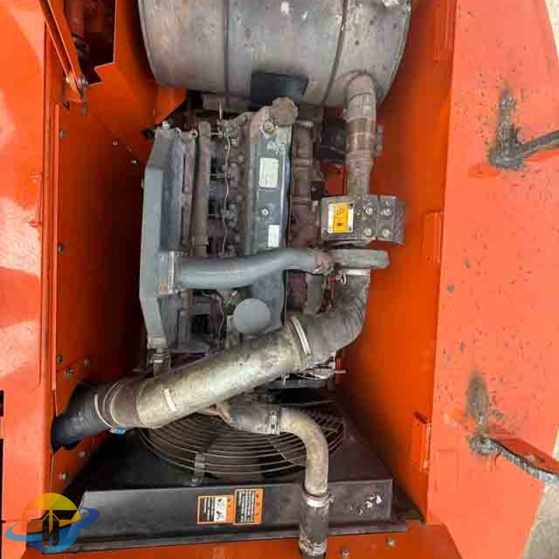 Doosan DH210 wheeled excavator with original motor and engine for sale.