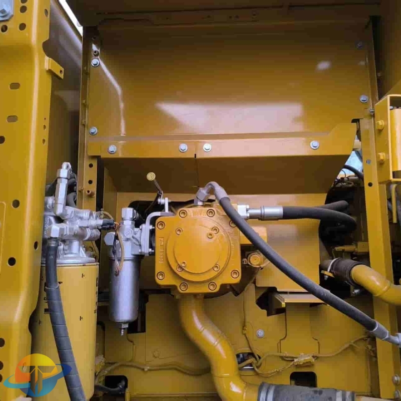 Hot selling original second-hand Caterpillar CAT320 excavator for sale at low price  sufficient power and high cost performance