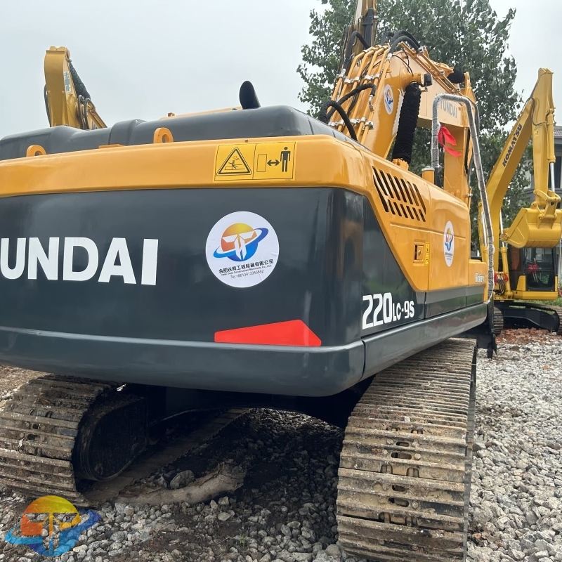 Best quality used Hyundai 220LC-9C excavator cheap price in good condition