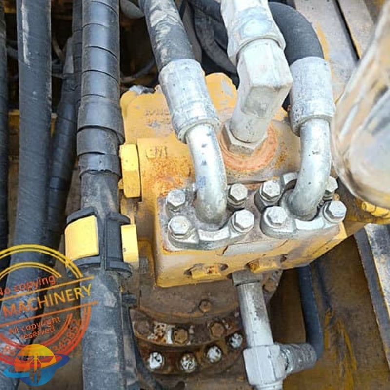 Second-hand excavator original Japanese Komatsu PC200-8M0 Excavator spot low price