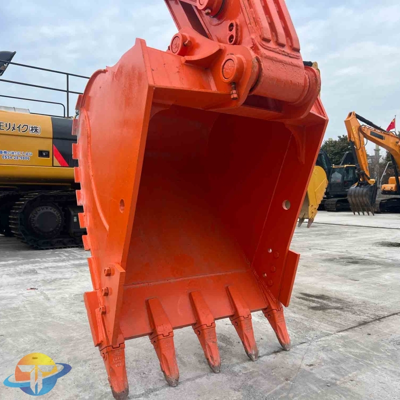 Second-hand Doosan DX260LC-9C excavator direct sale low price for sale Unmatched value Welcome to inquire