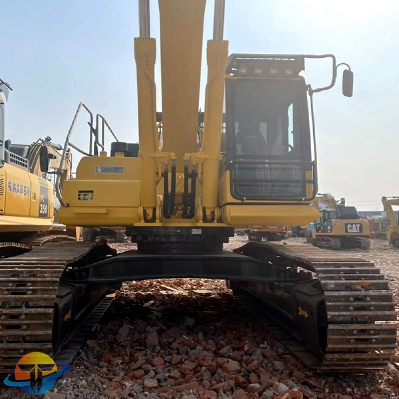 Cheap second hand Komatsu PC450-8 excavator crawler excavator for sale at low price