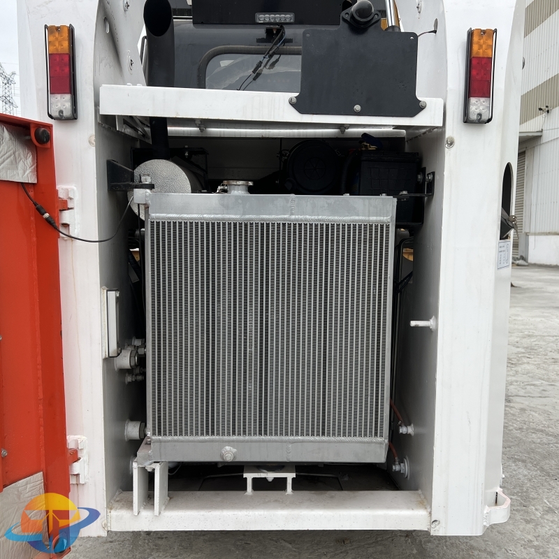 Second hand skid steer loader high operation low price reasonable use