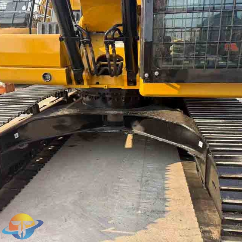 Used Caterpillar CAT323 high-configuration crawler excavator, large tracked excavator, high efficiency, good condition, available for sale.