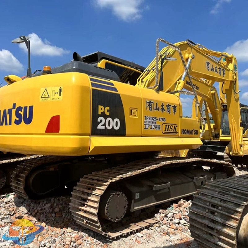 Second-hand Komatsu PC200-8 excavator crawler excavator for sale