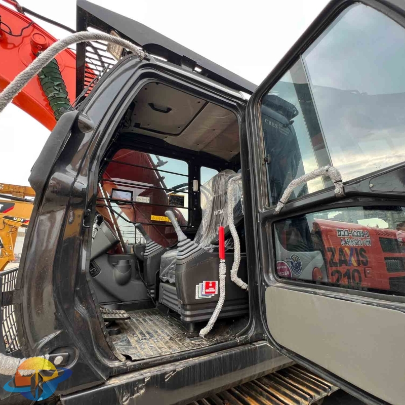 Low price Hitachi ZX210 excavator crawler excavator used excavator for sale