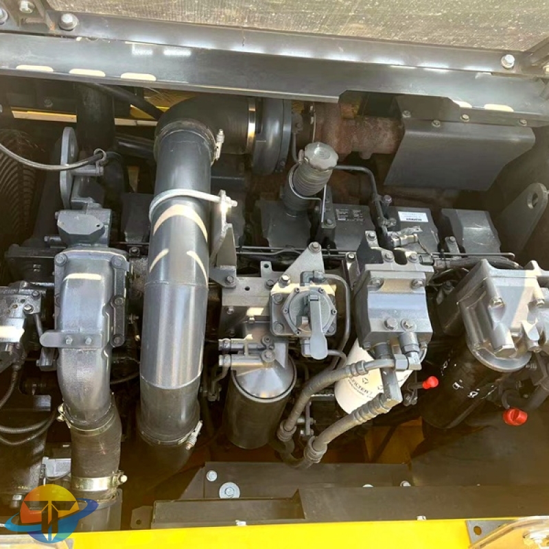 Cheap second hand Komatsu PC450-8 excavator crawler excavator for sale at low price