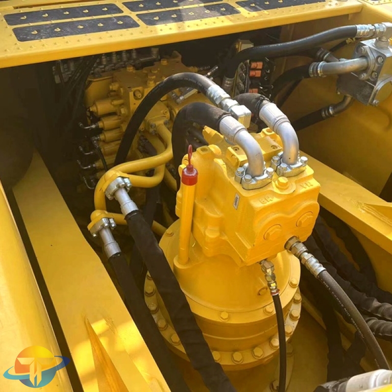 Cheap second hand Komatsu PC450-8 excavator crawler excavator for sale at low price