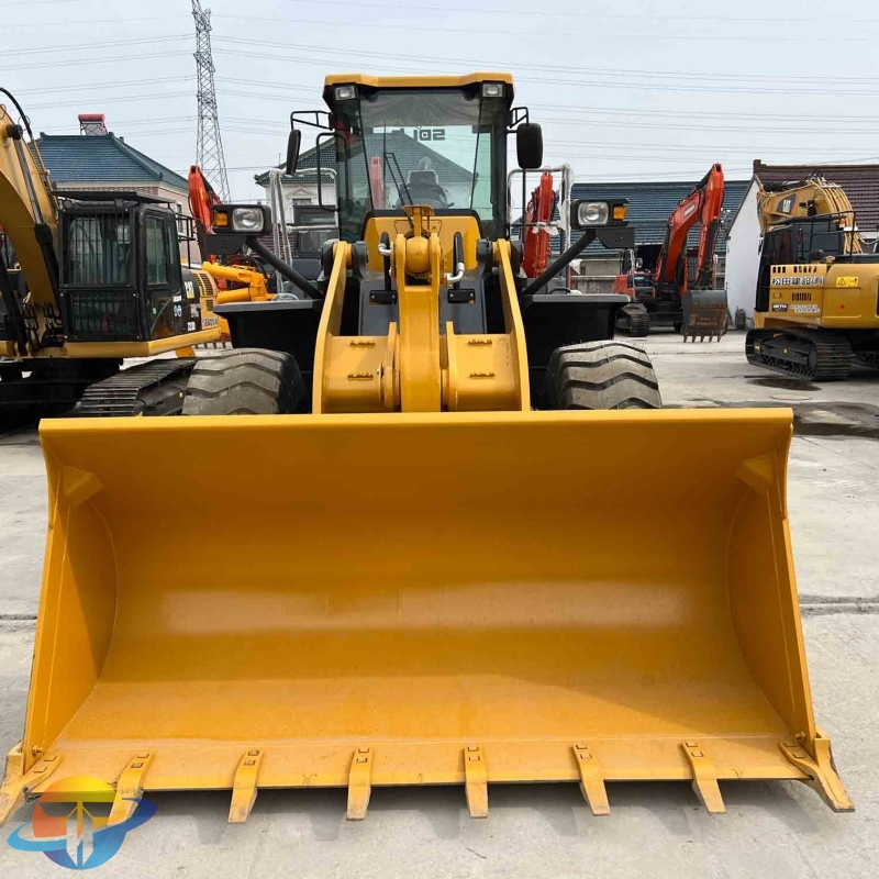 Second-hand loader Shandong Lingong 956F wheel loader 17 tons cheap low price