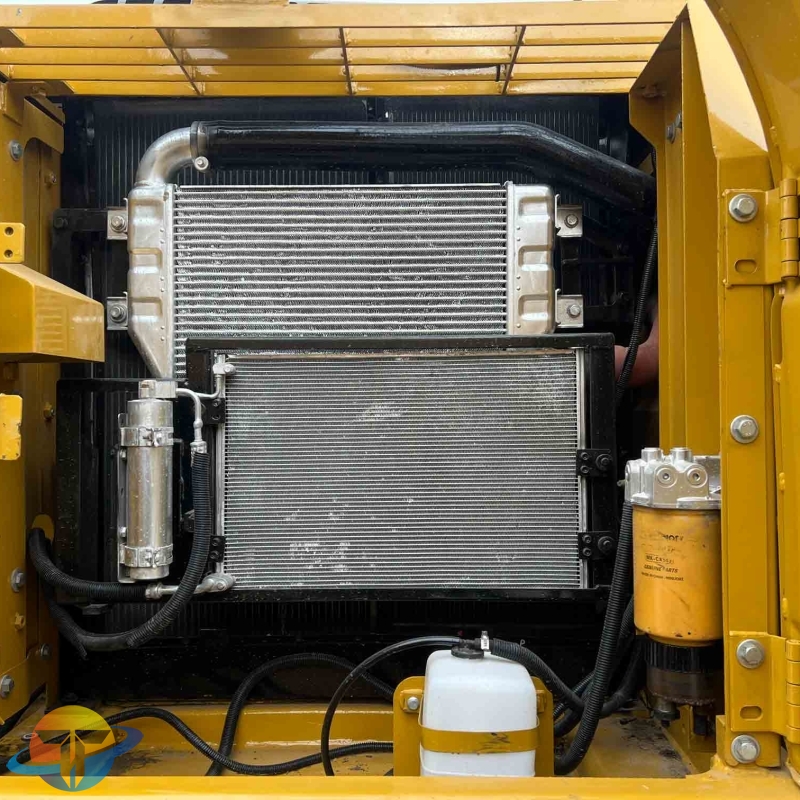 Good Condition Original Caterpillar CAT323D2L excavator Second-hand Digger High Quality Used Excavatora