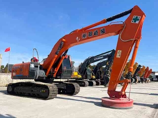 High quality Hitachi ZX200-3 excavator perfect second hand excavator good quality low price for sale