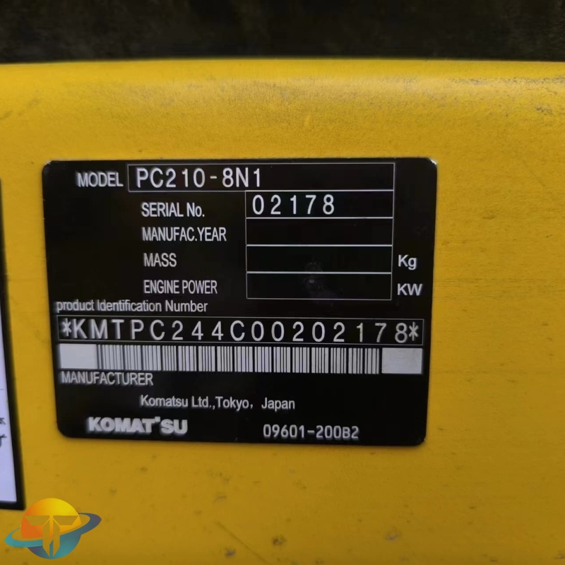 Used heavy equipment Komatsu PC210--8N1 excavator crawler excavator cheap for sale