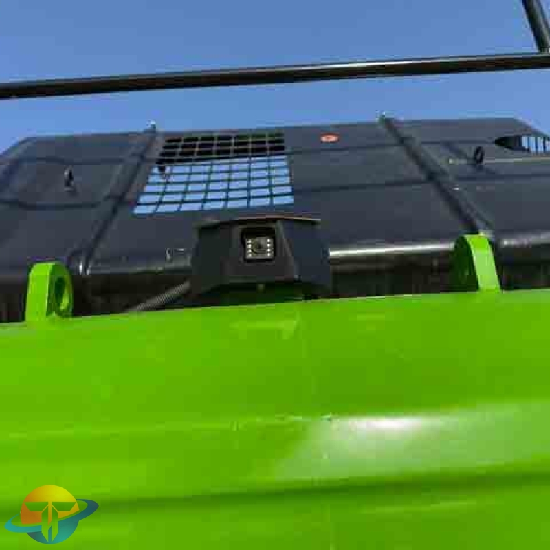 A used Caterpillar green CAT320D2L excavator with a powerful hydraulic system and high cost-performance ratio is available for sale.