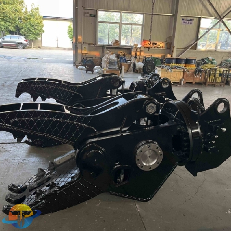 Excavator Magent Pulverizer