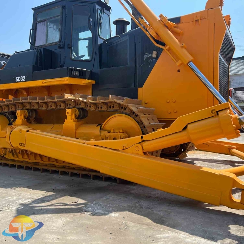 Used Shantui SD32W Bulldozer Painted Original For Sale Good Working Condition Low Price