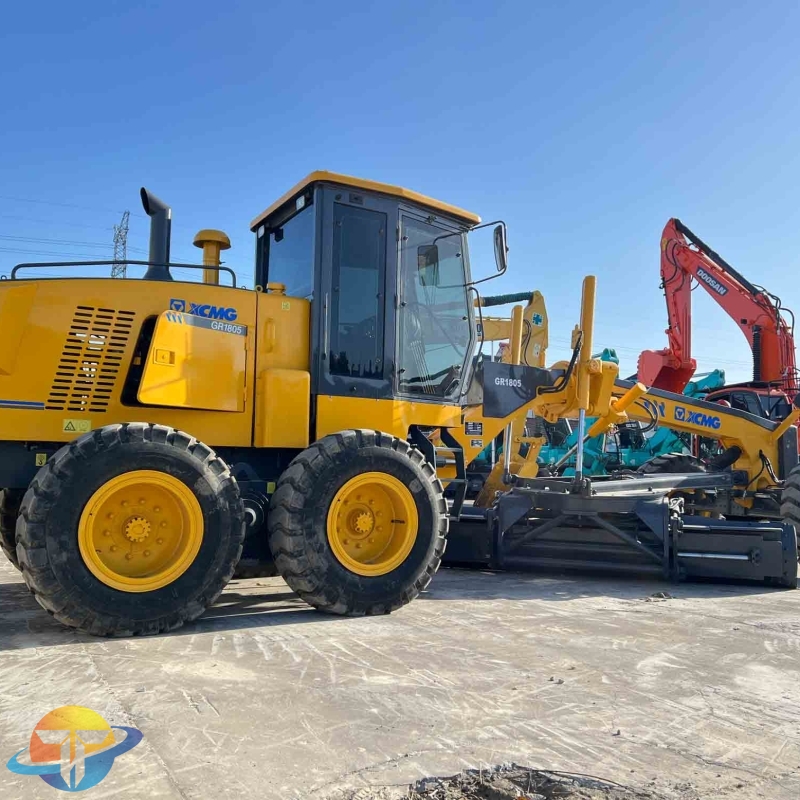 China XuGong GR1805 Motor Grader best price high quality for sale