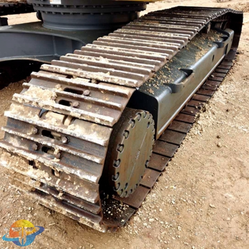 used Komatsu PC300-7 excavator in good condition and low price