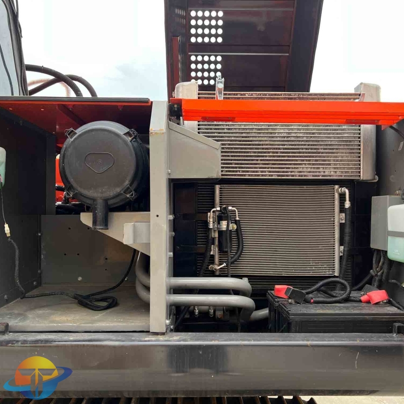 Low price Hitachi ZX210 excavator crawler excavator used excavator for sale