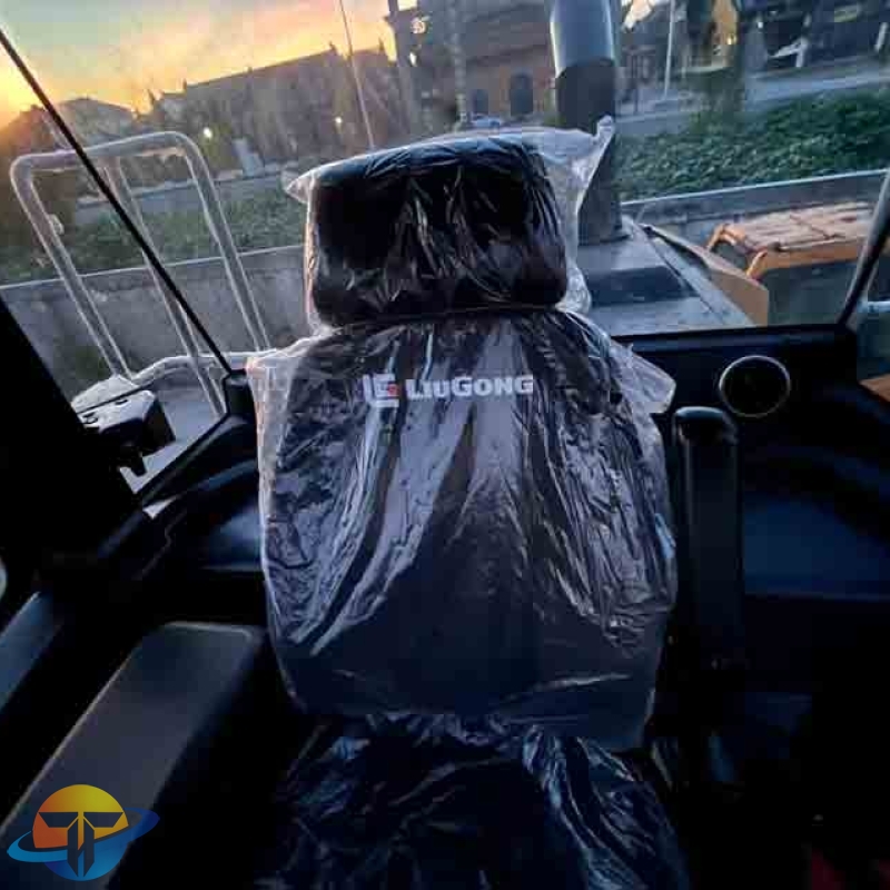 Liugong CLG856H loader factory direct export wheel loader skid steer Chinese brand high quality for sale.