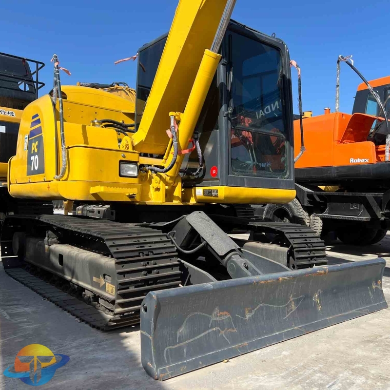 Spot sales of used excavators Komatsu PC70-8 excavator crawler excavator is hot selling