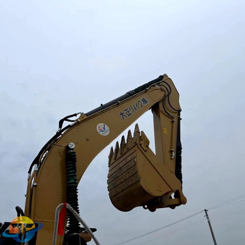 Used Caterpillar CAT320DL excavator crawler excavator for sale at low price