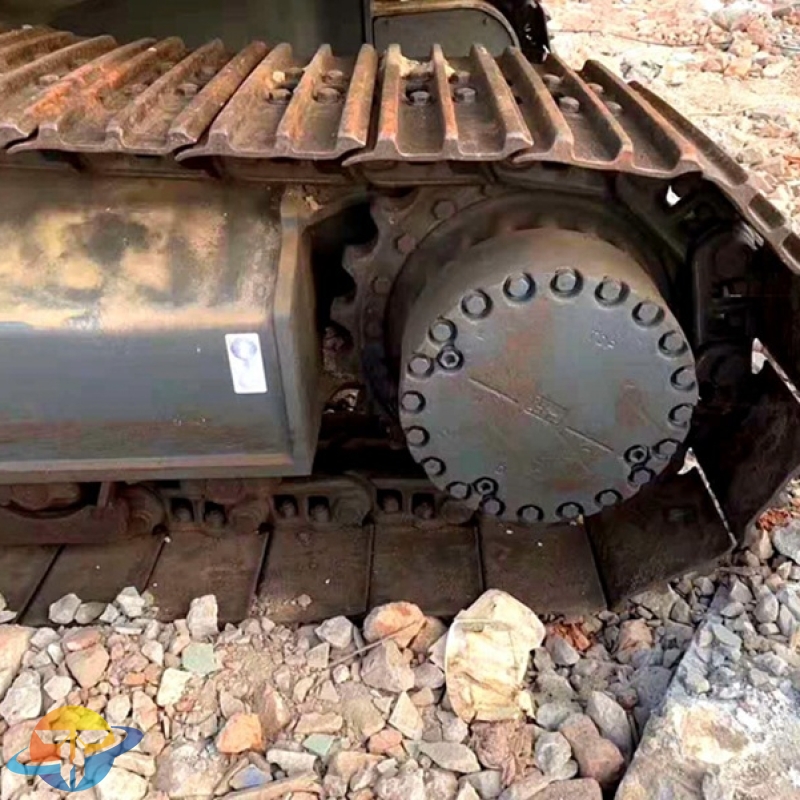 used Komatsu PC240-8 excavator low price good quality sales