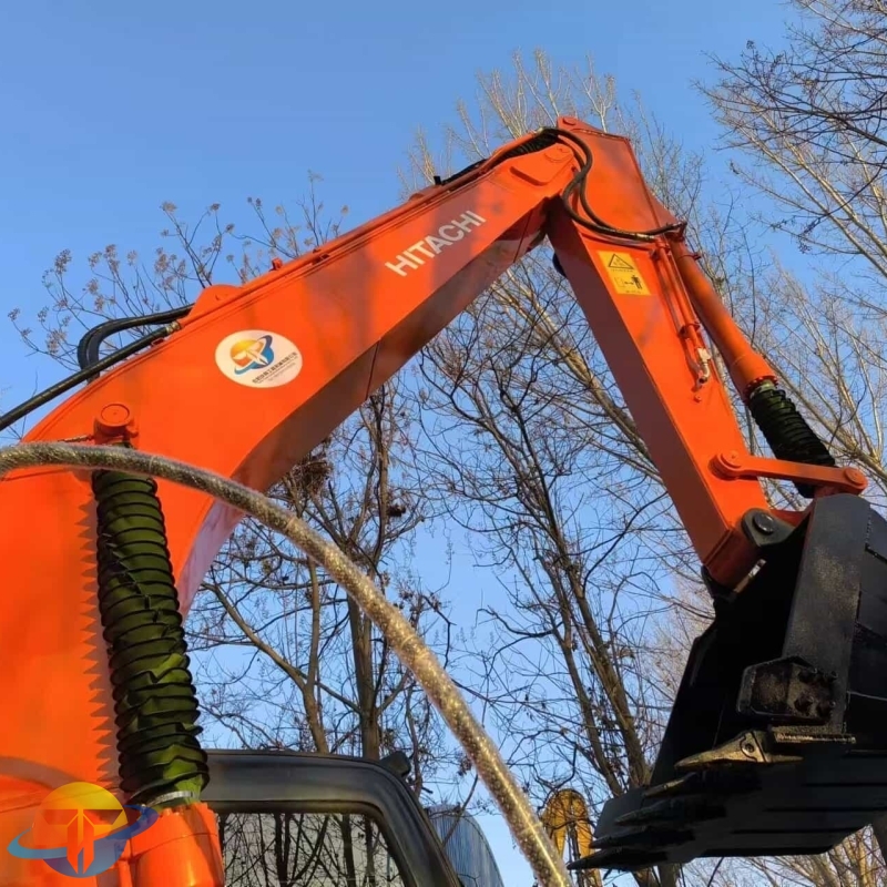 Hot selling original Hitachi ZX120 excavator second hand crawler excavator direct sales