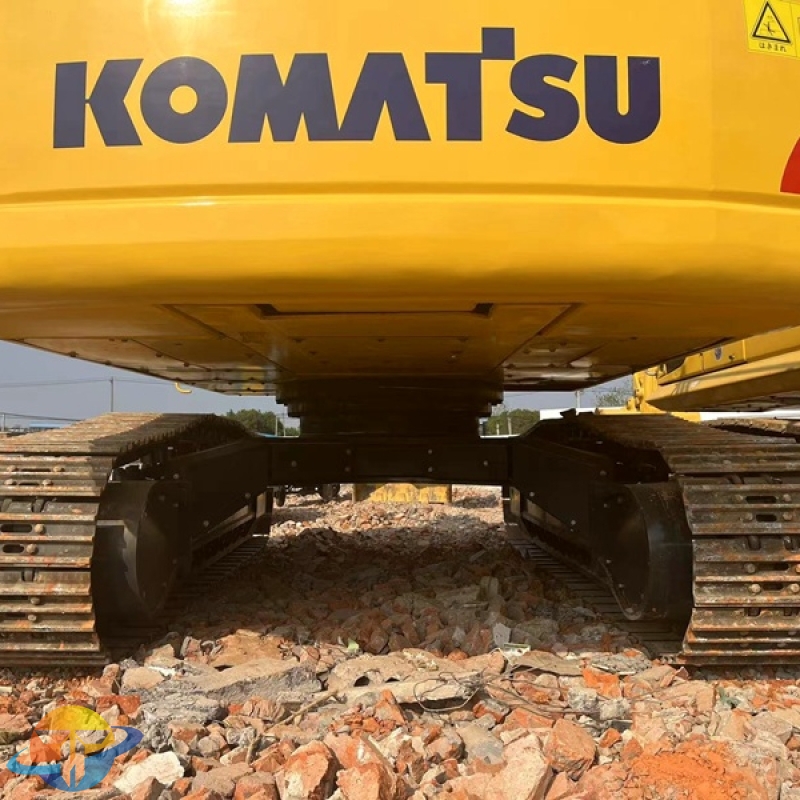 Cheap second hand Komatsu PC450-8 excavator crawler excavator for sale at low price