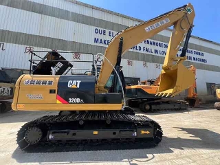 Japanese second-hand excavator Caterpillar CAT320D2L excavator high quality 20 tons cheap for sale