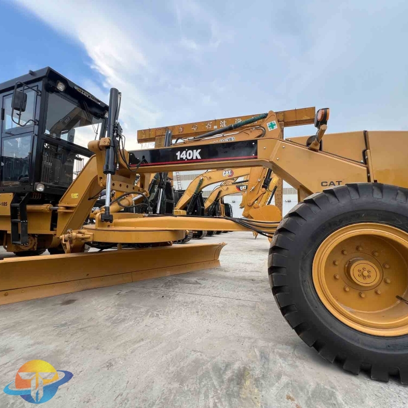 High quality Caterpillar brand second hand CAT140K Motor Grader for sale at low price