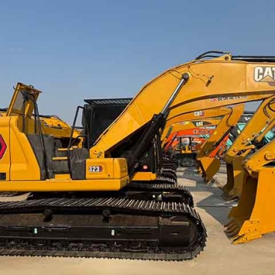 Used Caterpillar CAT323 high-configuration crawler excavator, large tracked excavator, high efficiency, good condition, available for sale.
