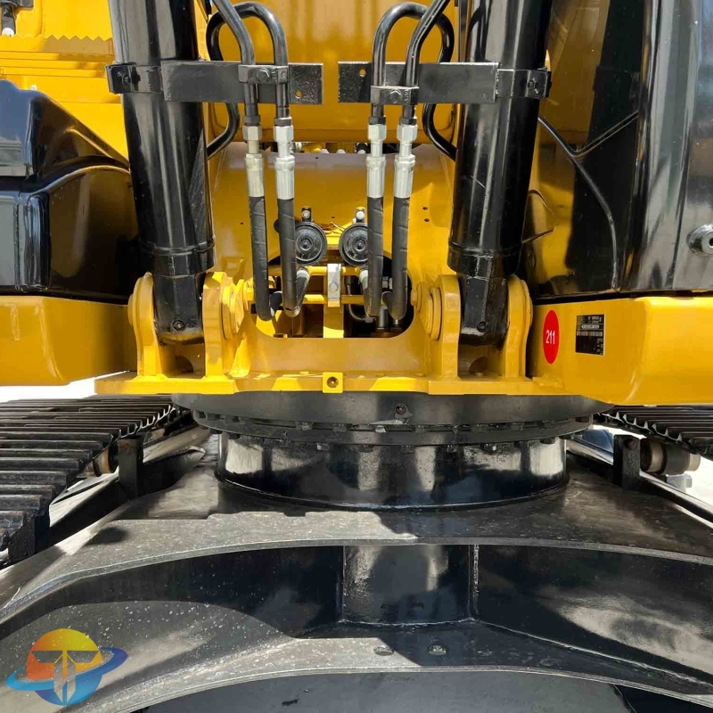 Used Caterpillar CAT315D excavator is powerful and efficient for sale