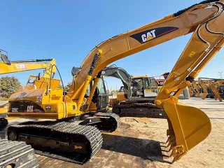 Used Caterpillar CAT320C tracked excavator, high quality, original parts for sale.