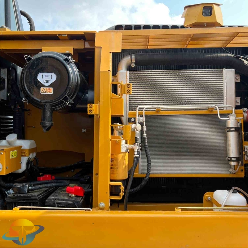 Caterpillar CAT323D2L excavator crawler excavator used construction equipment in good condition with CAT engine