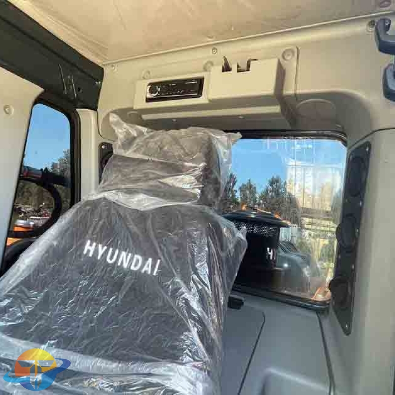 Hyundai HX220S excavator second-hand construction machinery cheap price