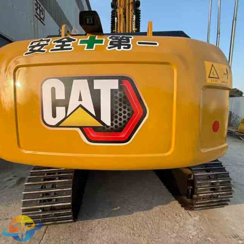 High-quality hydraulic pump for a used Caterpillar 315D2 excavator, quality guaranteed, stable performance, available for sale.