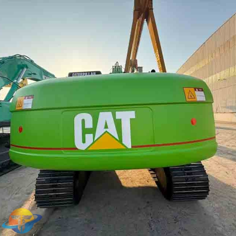 High-quality Caterpillar 320C excavator in good condition, original used construction excavator for sale.