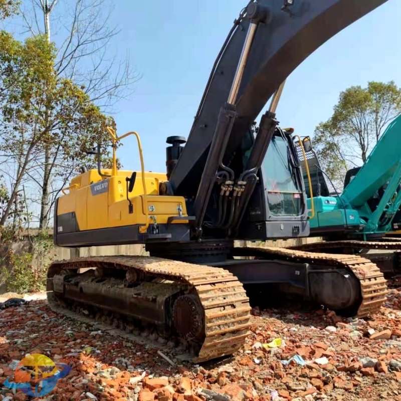 Second-hand Volvo EC380D excavator for sale at low price and high quality guarantee