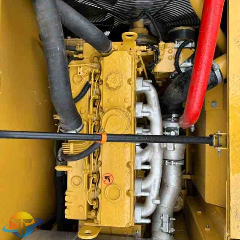 Caterpillar CAT320D2L excavator with C7 engine: High fuel efficiency, low maintenance costs, and available for sale.