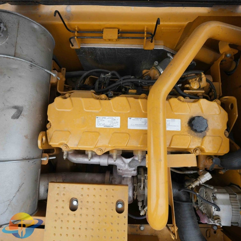 High-quality second-hand excavator Caterpillar CAT330D2L excavator is hot on sale online