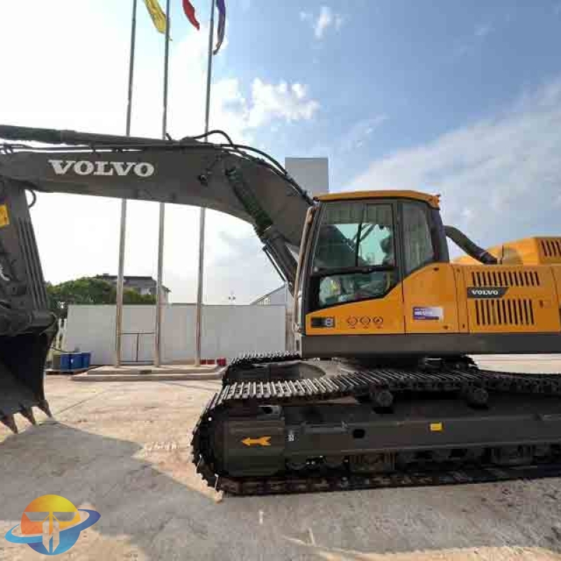 Large machinery Volvo EC380DL excavator second-hand crawler excavator 40 tons cheap for sale