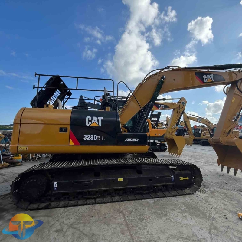Imported from Japan, used Caterpillar 323D2L excavator for general construction use.