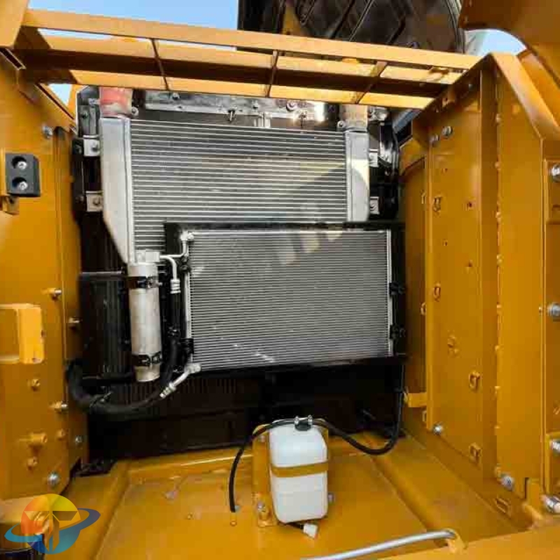 Original Caterpillar CAT320D2L excavator, used in construction, in good condition and for sale.