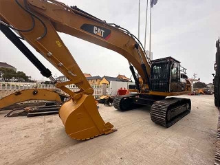 Used Caterpillar CAT336D2L excavator, excellent performance and reliable equipment, for sale.