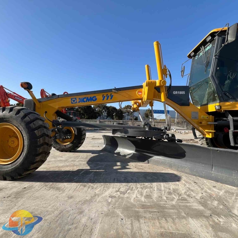 China XuGong GR1805 Motor Grader best price high quality for sale