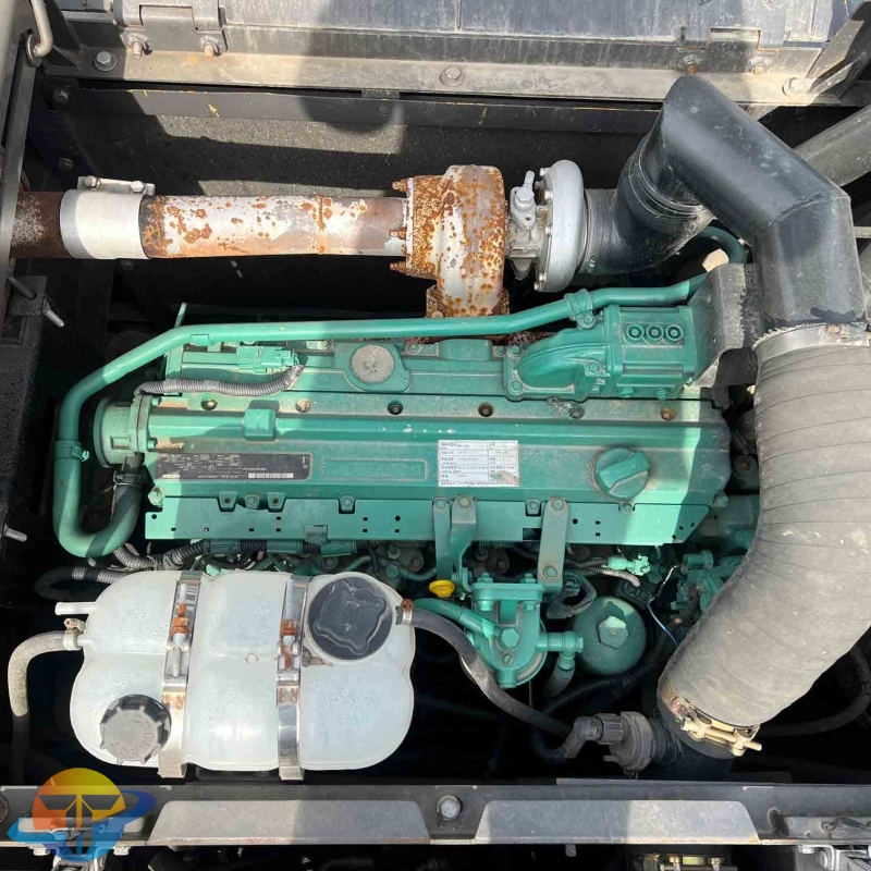 Hot sale product high guarantee Volvo EC210 excavator second hand excavator low working time