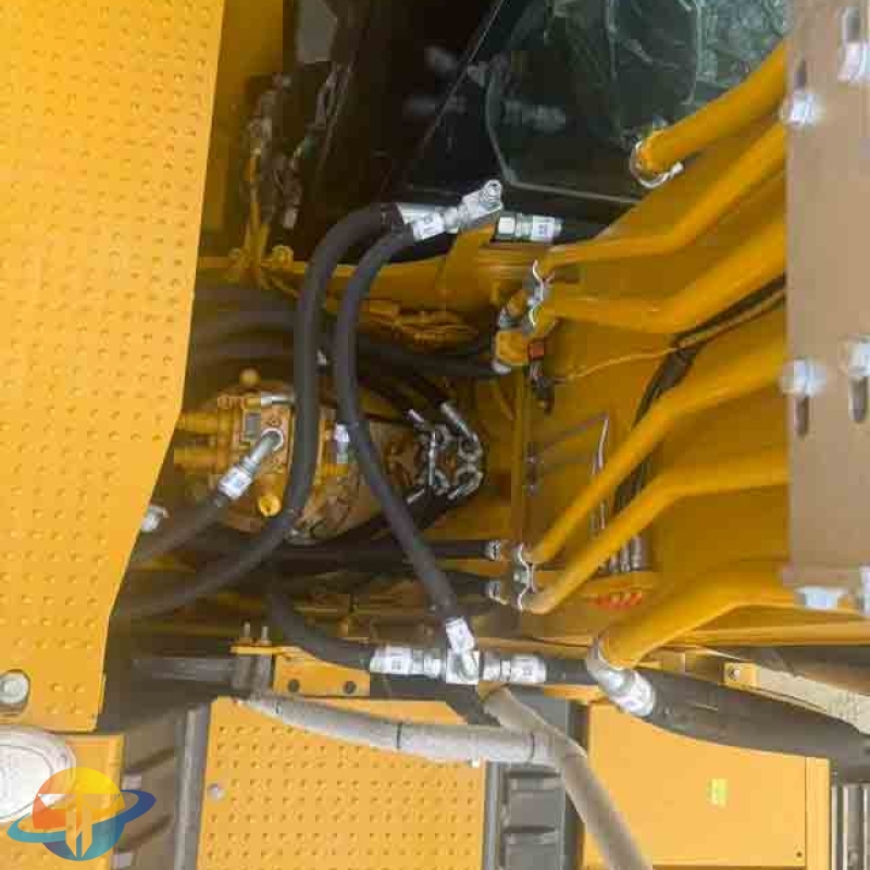 A used Caterpillar 323 tracked excavator is available for sale. It is powerful and in good condition.